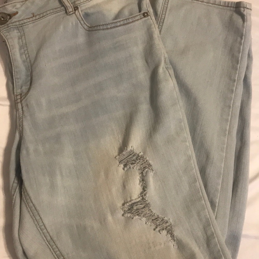 Light washed blue jeans